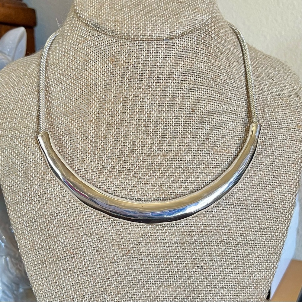 Chloe + Isabel La Lune Sculpted Collar Necklace